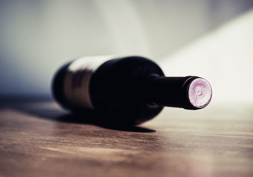 bottiglia vino coricata